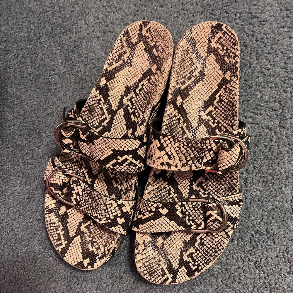 Antonio Melani snakeskin slides